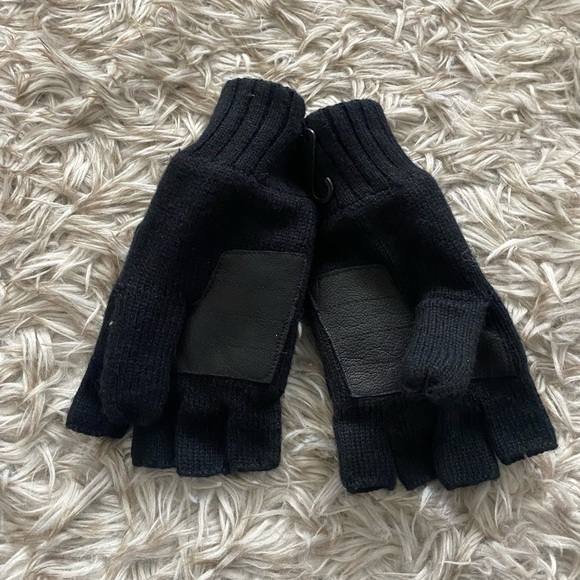NWT Men’s UGG Flip Gloves - Picture 7 of 11